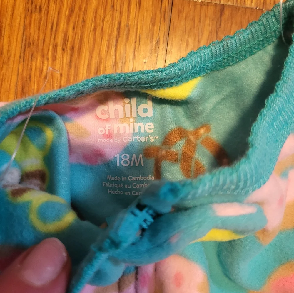 2 Child Of Mine Fleece‎ Full Zip Footed Pajamas 18 Months & Joggers 2T Gray